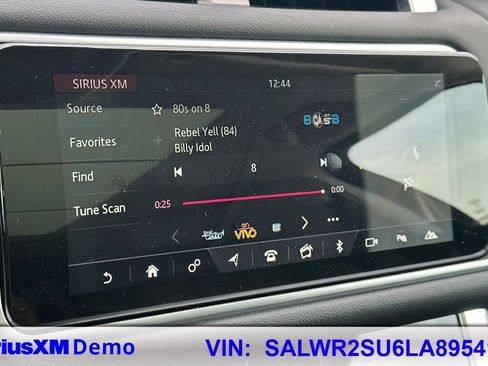 Used 2020 Land Rover Range Rover Sport HSE image 29