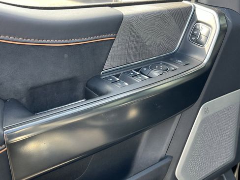 Used 2023 Ford F150 Platinum w/ Equipment Group 701A High image 15