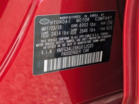 Used 2019 Genesis G70 3.3T Advanced w/ Prestige Package image 34