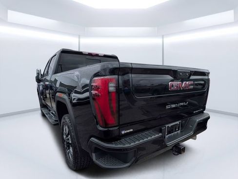 Used 2024 GMC Sierra 2500 Denali w/ Denali Reserve Package AWD/4WD image 5