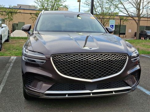 Certified 2022 Genesis GV70 2.5T w/ Advanced Package image 4