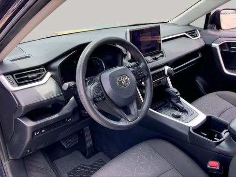 Certified 2024 Toyota RAV4 XLE w/ Convenience Package AWD/4WD image 17