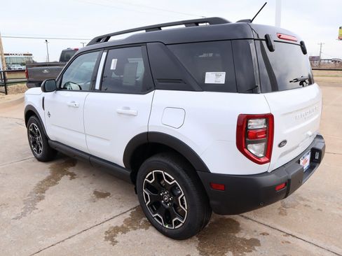 New 2025 Ford Bronco Sport Outer Banks image 23