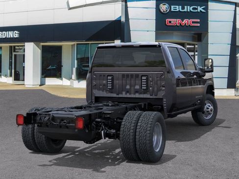 New 2025 GMC Sierra 3500 Pro w/ Convenience Package image 4