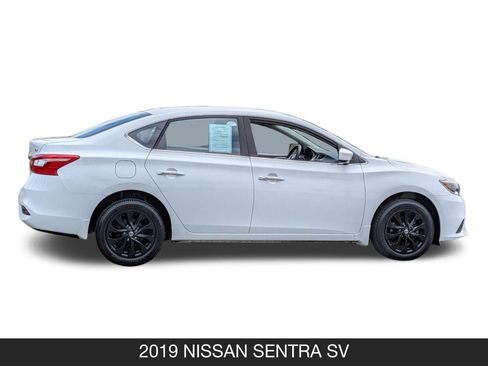 Used 2019 Nissan Sentra SV FWD image 6