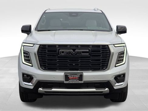 New 2026 GMC Yukon Denali AWD/4WD image 8