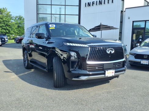 Certified 2026 INFINITI QX80 Pure w/ Cargo Package AWD/4WD image 3
