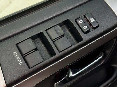 Used 2015 Toyota 4Runner SR5 RWD image 26