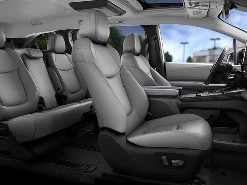 New 2026 Toyota Sienna XLE image 20