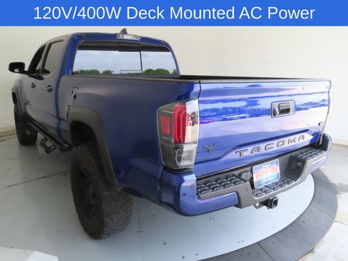Used 2023 Toyota Tacoma TRD Off-Road w/ TRD Premium Off Road Package AWD/4WD image 6
