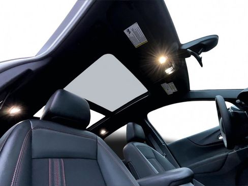 Used 2023 Chevrolet Equinox RS image 26