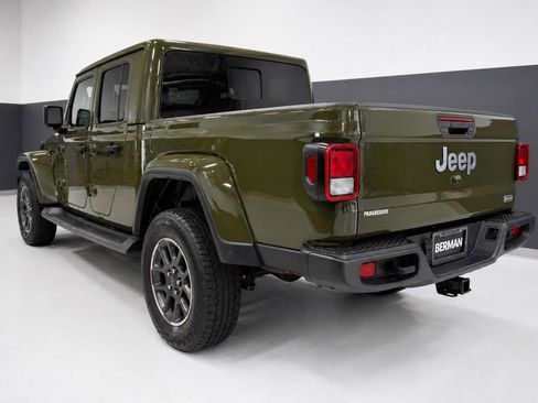 Used 2021 Jeep Gladiator Overland w/ Popular Equipment Package AWD/4WD image 3