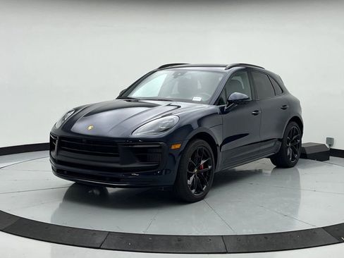 Used 2022 Porsche Macan GTS image 1