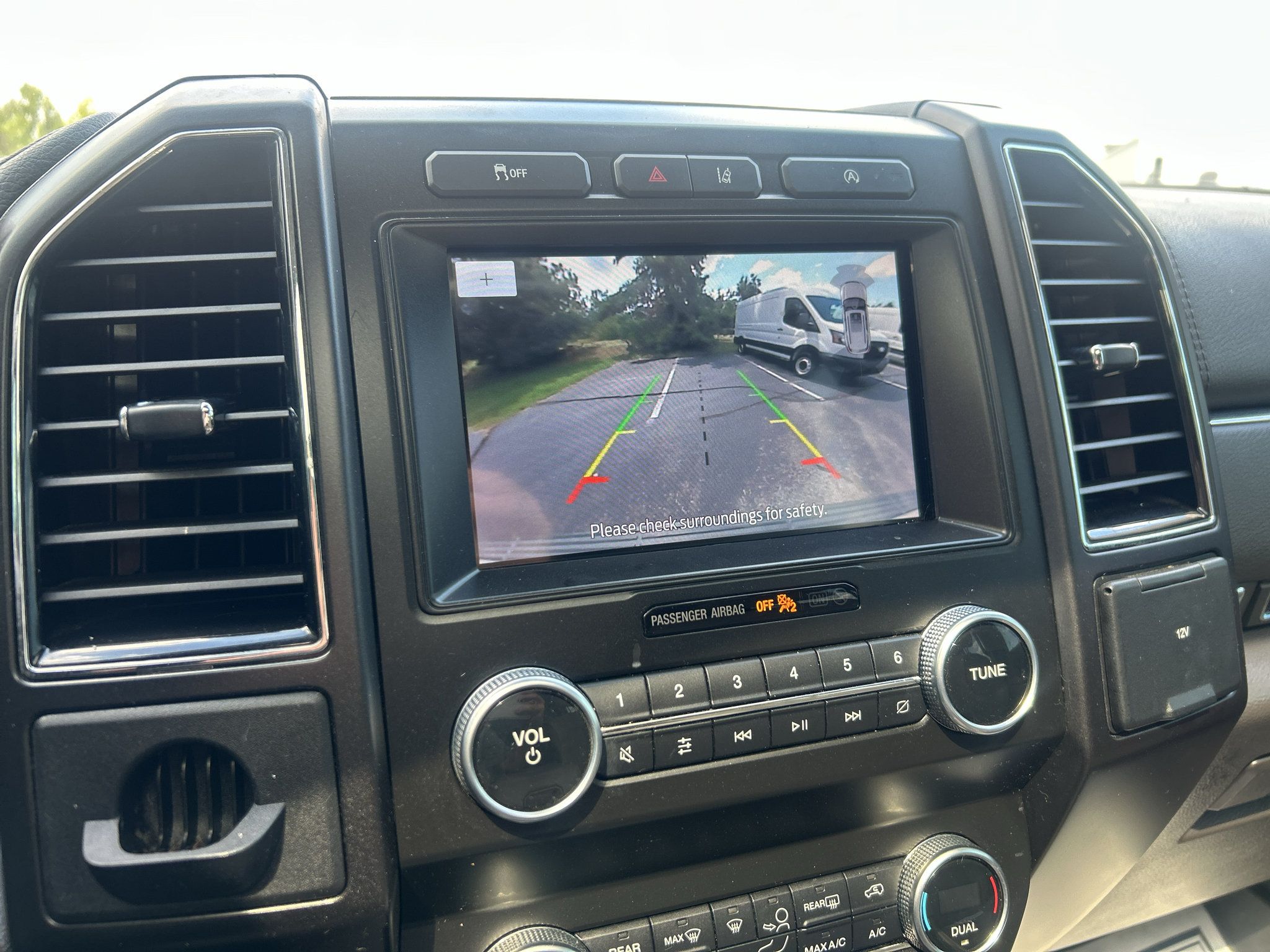 Used 2021 Ford Expedition Limited RWD image 25