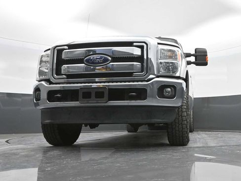 Used 2016 Ford F250 XLT w/ XLT Value Package image 32