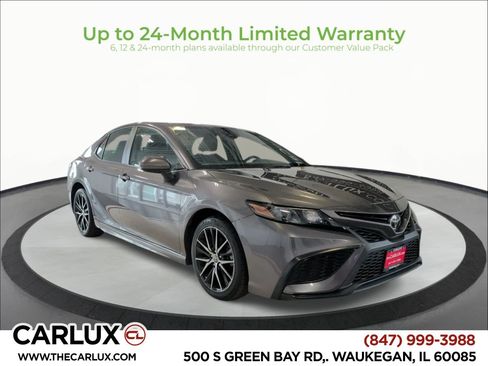 Used 2021 Toyota Camry SE FWD image 1