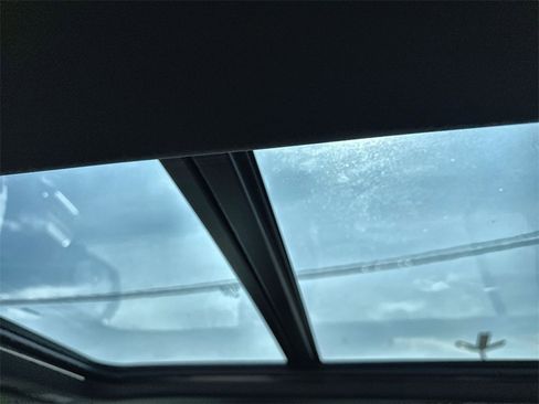 New 2026 GMC Yukon Denali w/ Sun & Power Step Package image 19