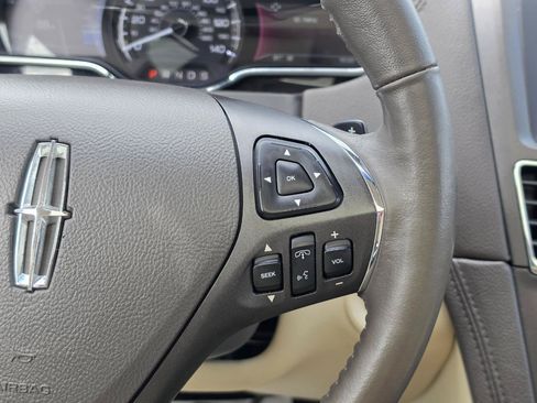 Used 2016 Lincoln MKT AWD w/ Equipment Group 201A image 19