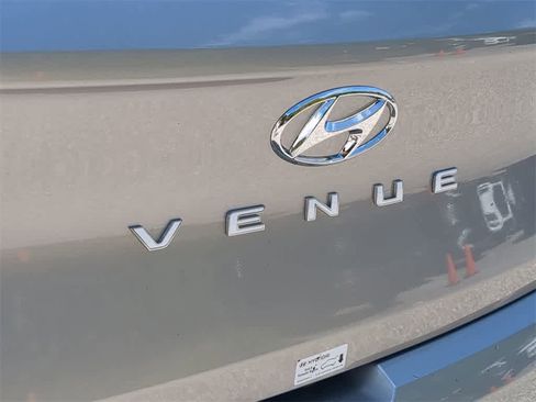New 2026 Hyundai Venue SEL image 13