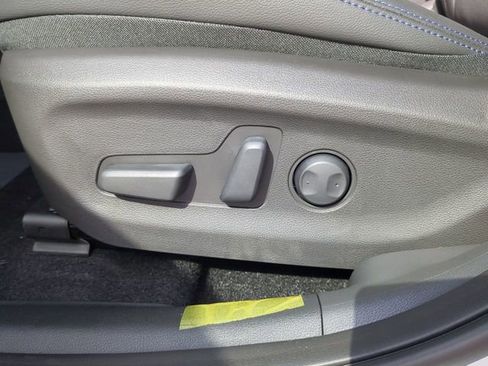 Used 2023 Hyundai Kona Limited image 20