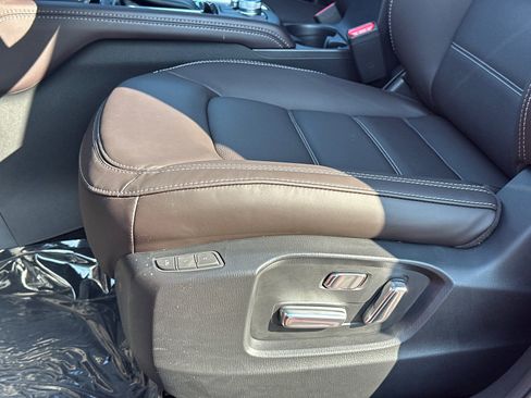 New 2025 MAZDA CX-5 Signature image 16