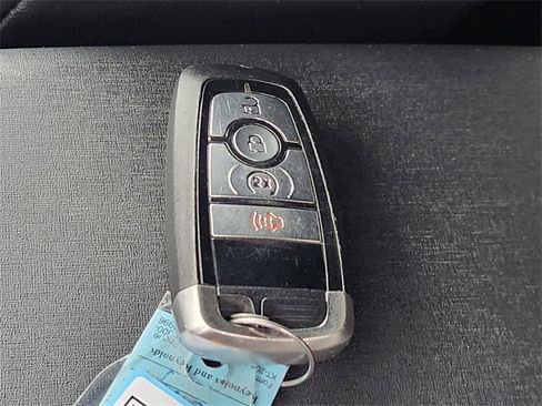 Used 2023 Ford Bronco Wildtrak image 20