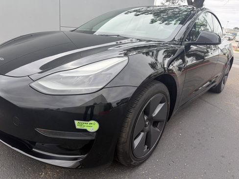 Used 2023 Tesla Model 3 Standard Range RWD image 5