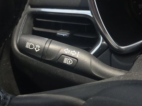 Used 2020 Chevrolet Equinox LT FWD image 40