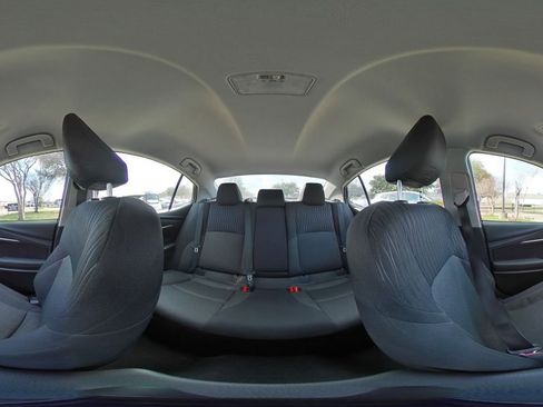 Used 2025 Toyota Camry LE image 45