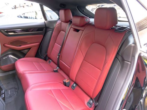 New 2026 Porsche Macan 4 Electric AWD/4WD image 50