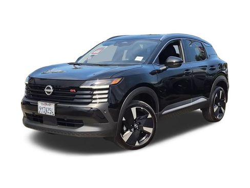 Certified 2026 Nissan Kicks SR FWD image 1