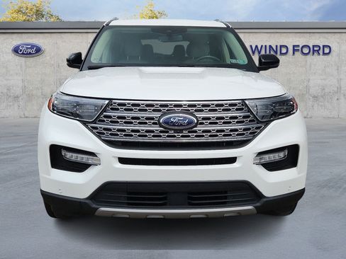 Used 2021 Ford Explorer Limited w/ Equipment Group 301A AWD/4WD image 2