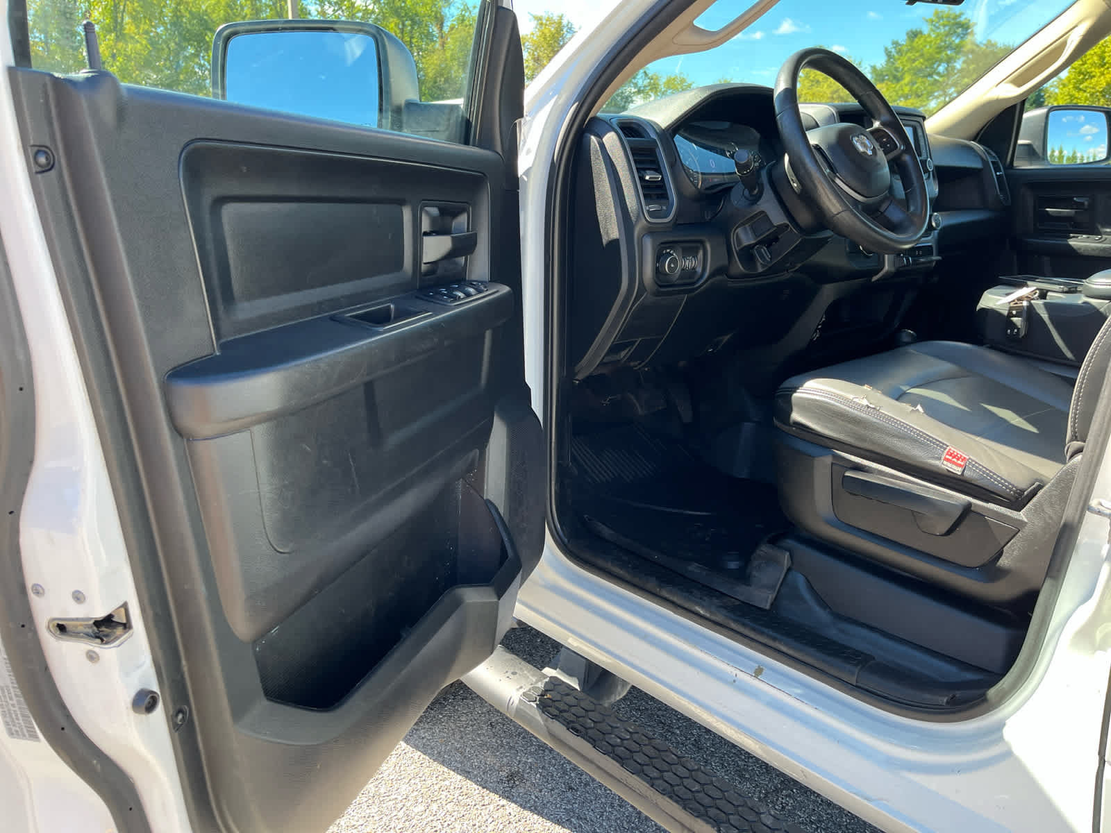Used 2020 RAM 2500 Tradesman w/ Protection Group AWD/4WD image 9