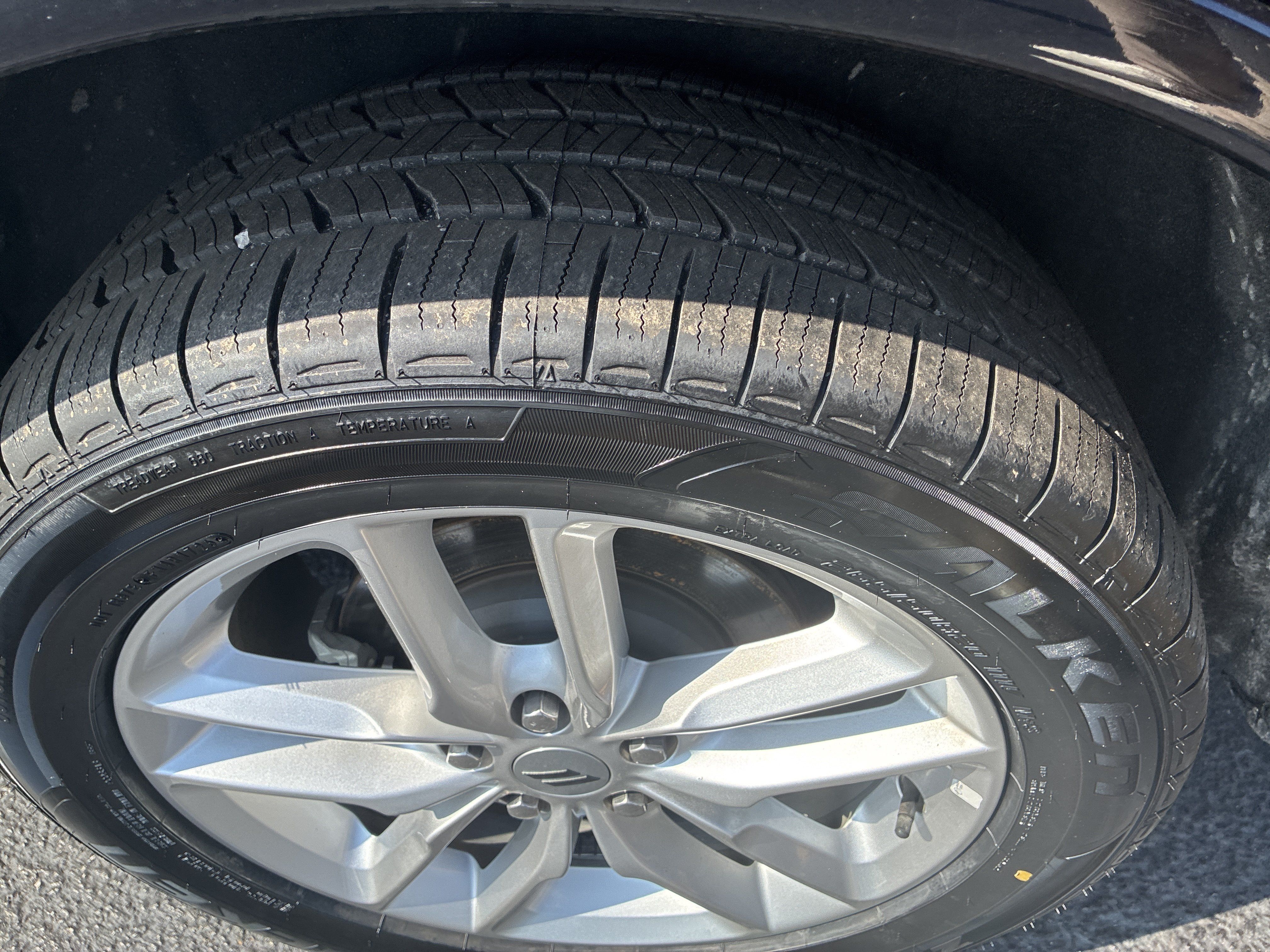 Used 2024 Dodge Durango GT AWD/4WD image 40