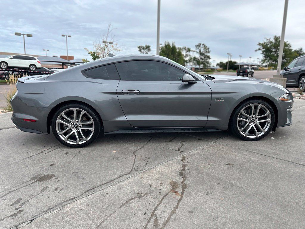 Used 2021 Ford Mustang GT Premium RWD image 8