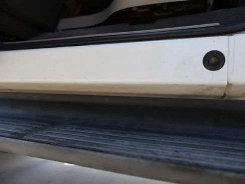 Used 2000 Ford Excursion XLT image 30