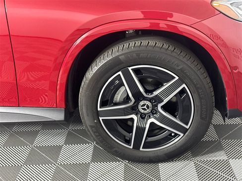 Certified 2025 Mercedes-Benz GLC 300 4MATIC image 13