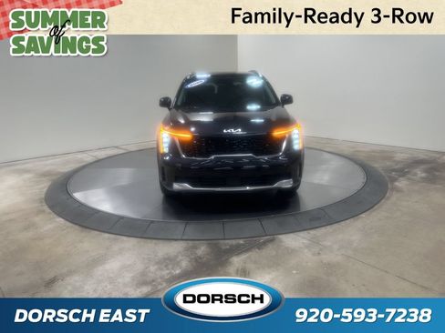 New 2026 Kia Sorento S w/ S Panoramic Sunroof Package FWD image 2