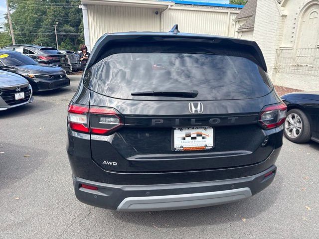 Used 2024 Honda Pilot EX-L image 5