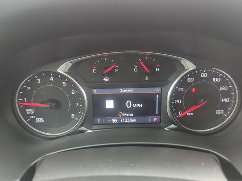 Certified 2024 GMC Terrain AT4 w/ Infotainment Package II AWD/4WD image 29