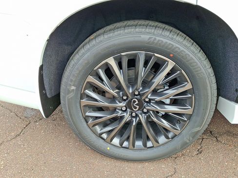 New 2026 INFINITI QX80 Autograph image 5