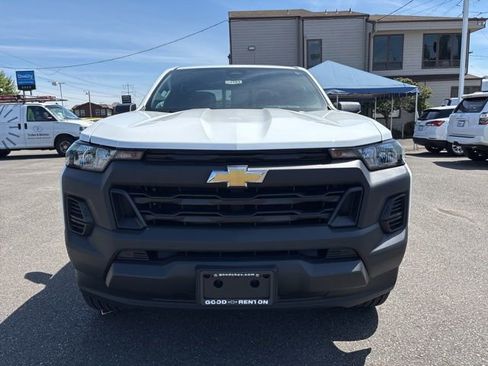Used 2025 Chevrolet Colorado W/T RWD image 8
