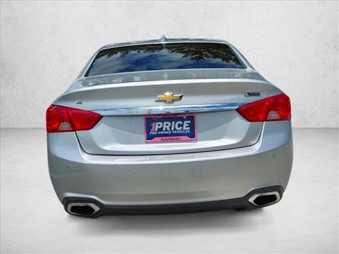 Used 2018 Chevrolet Impala Premier FWD image 7