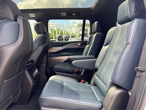 New 2026 Cadillac Escalade IQL Luxury image 10