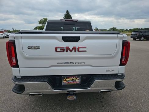 Used 2023 GMC Sierra 1500 SLT w/ SLT Premium Plus Package AWD/4WD image 4