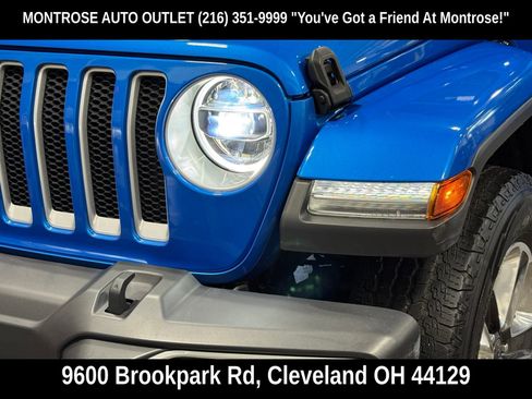 Used 2022 Jeep Wrangler Unlimited Sahara w/ LED Lighting Group AWD/4WD image 62
