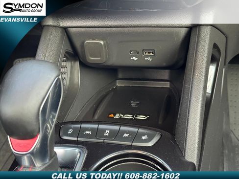 Used 2024 Chevrolet TrailBlazer RS w/ Convenience Package image 14
