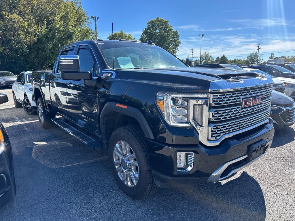 Used 2023 GMC Sierra 2500 Denali AWD/4WD image 2