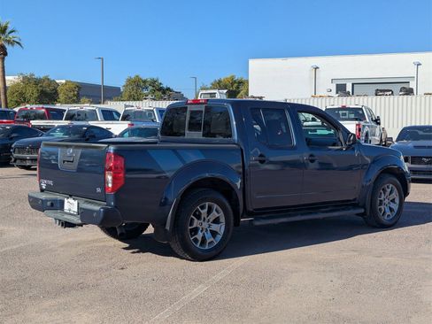 Used 2020 Nissan Frontier SV image 5