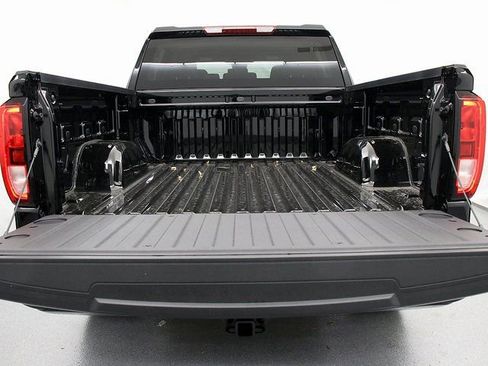 New 2026 GMC Sierra 1500 Elevation image 6